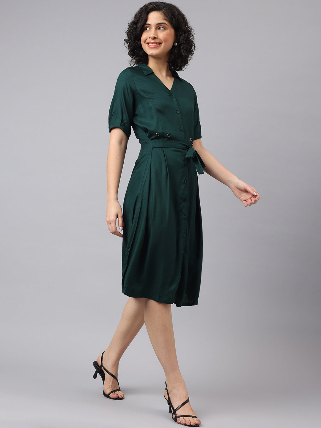 Fresh Green Half Sleeve Collar Solid Casual Dress For Effortless Charm