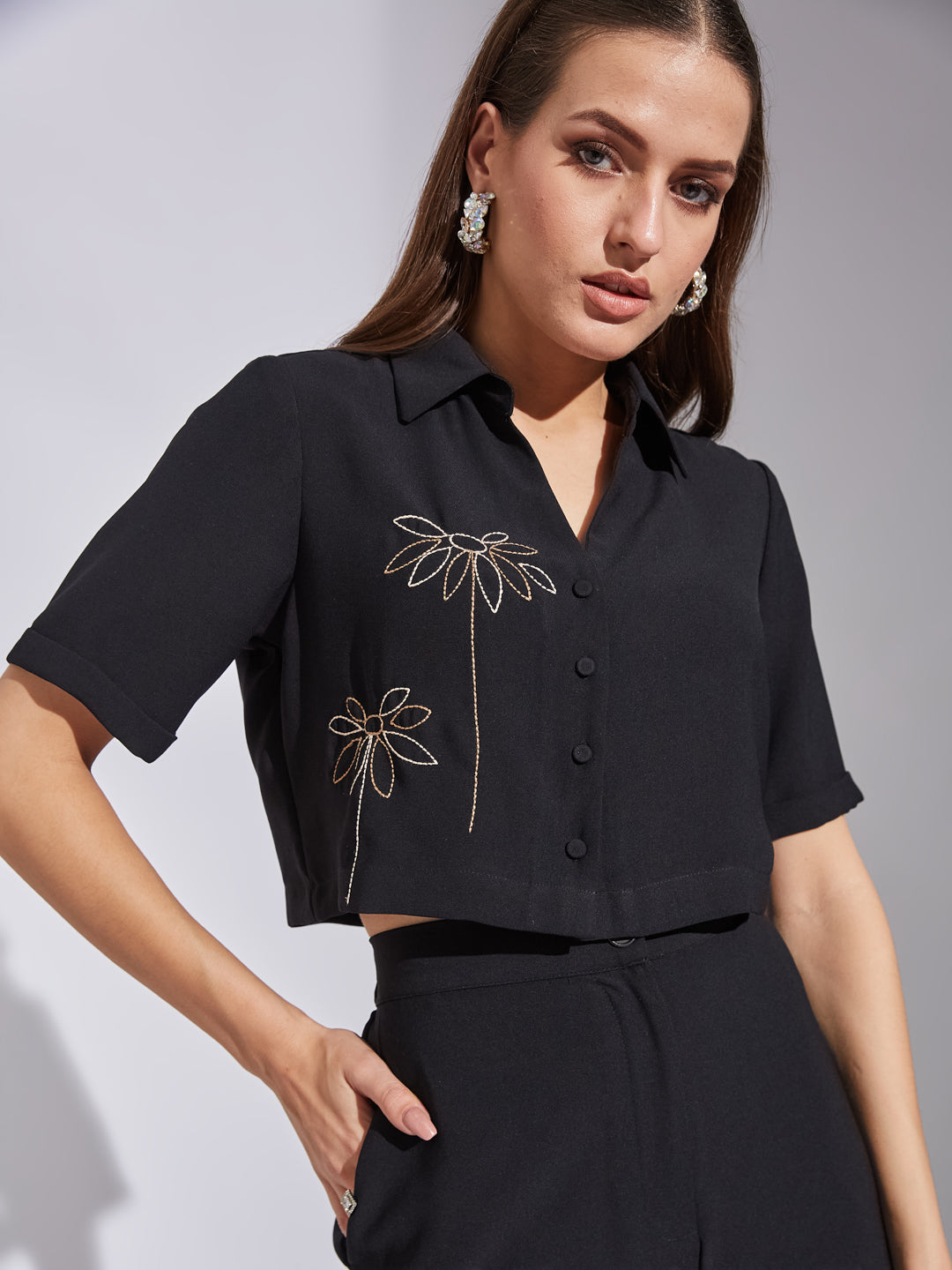 Latin Quarters Women Black Collar Neck Half Sleeves Solid Co-Ord Set