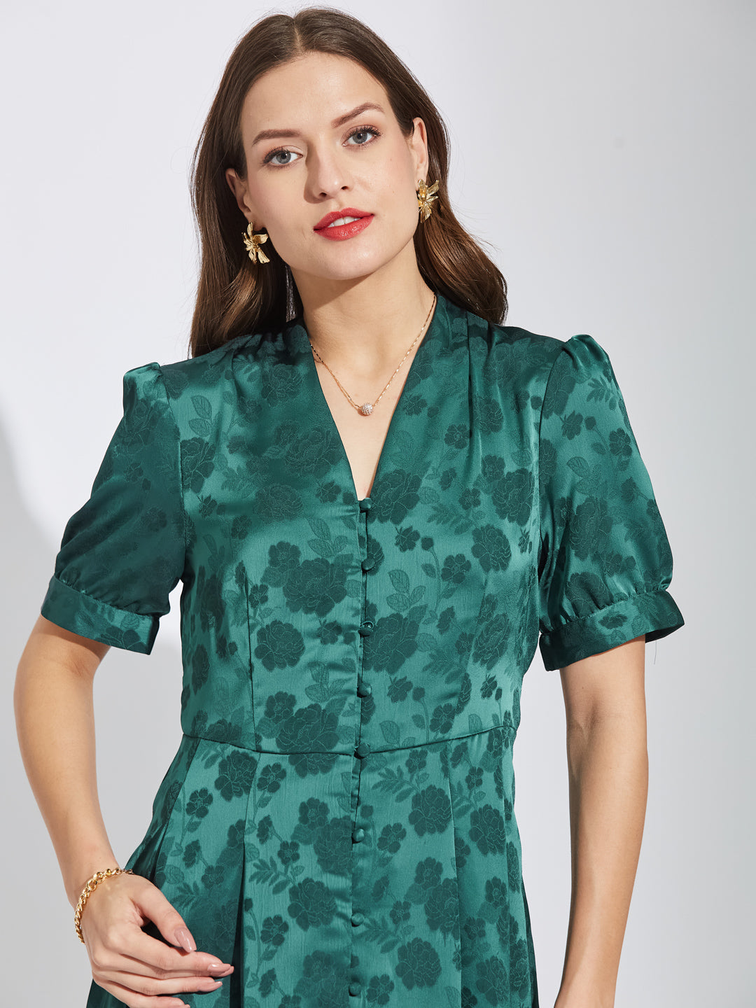 Latin Quarters Women Green V-Neck Half Sleeves Printed A-Line Dress For Party Wear
