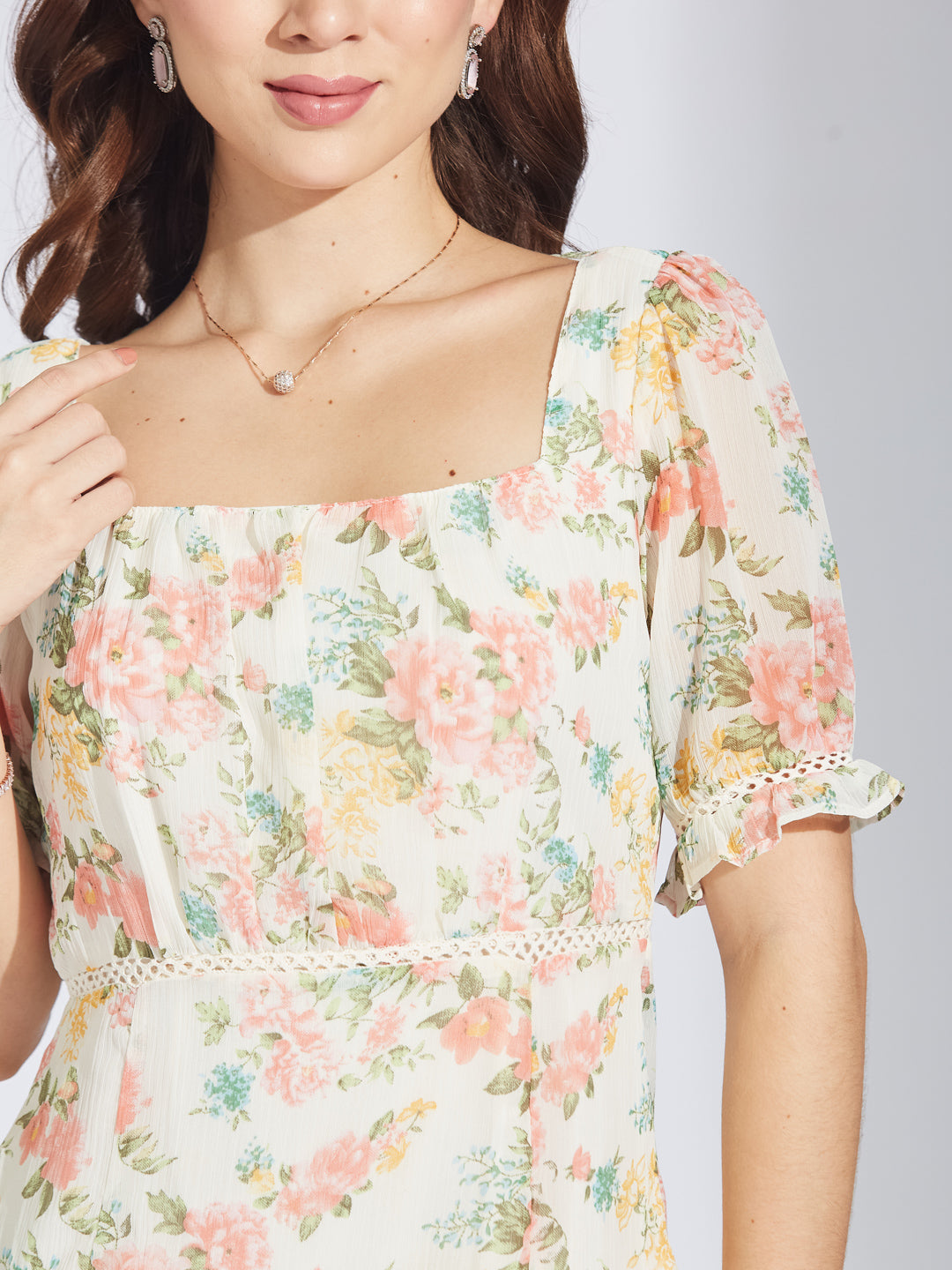 Latin Quarters Women's Pink Floral Print A-Line Dress