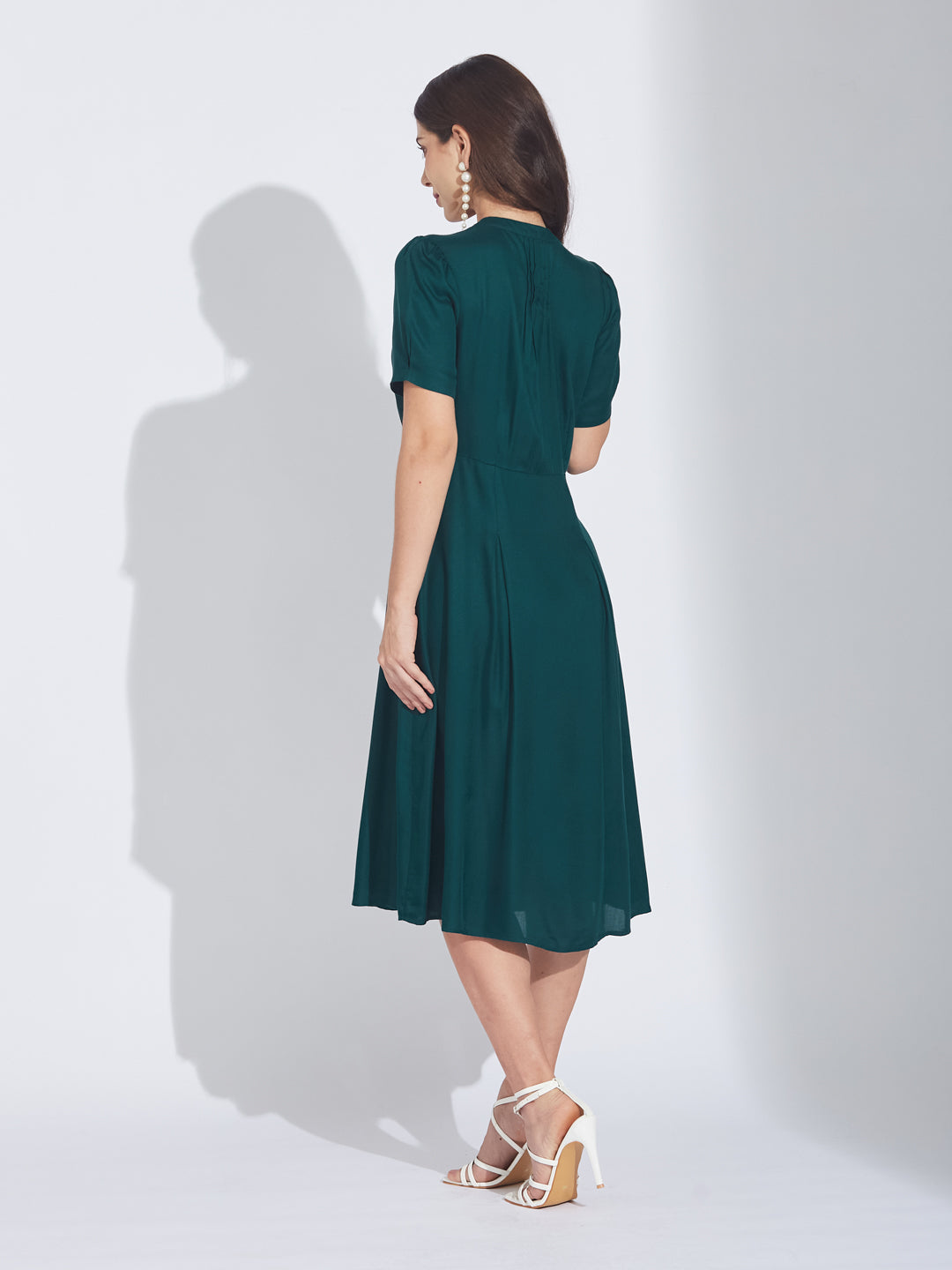 Latin Quarters Women's Green Twill Midi Shirtdress