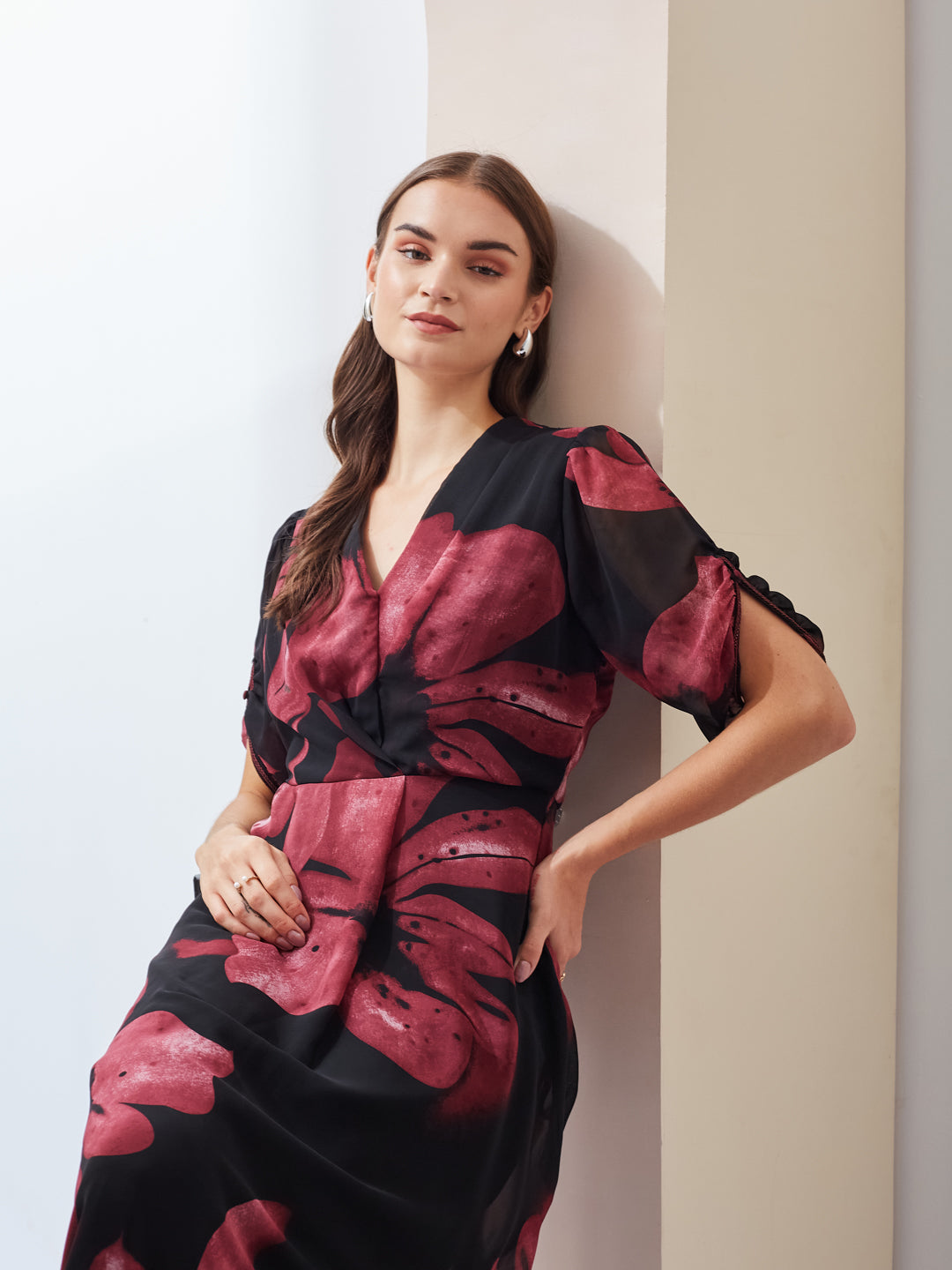 Latin Quarters Women Black Floral Printed V-Neck Short Sleeves Casual A-Line Maxi Dress