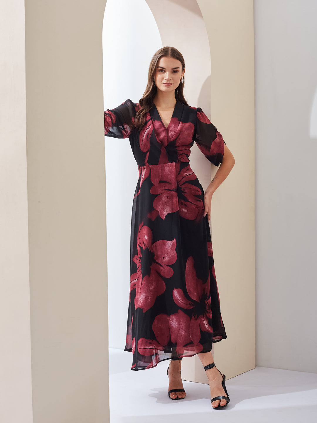 Latin Quarters Women Black Floral Printed V-Neck Short Sleeves Casual A-Line Maxi Dress