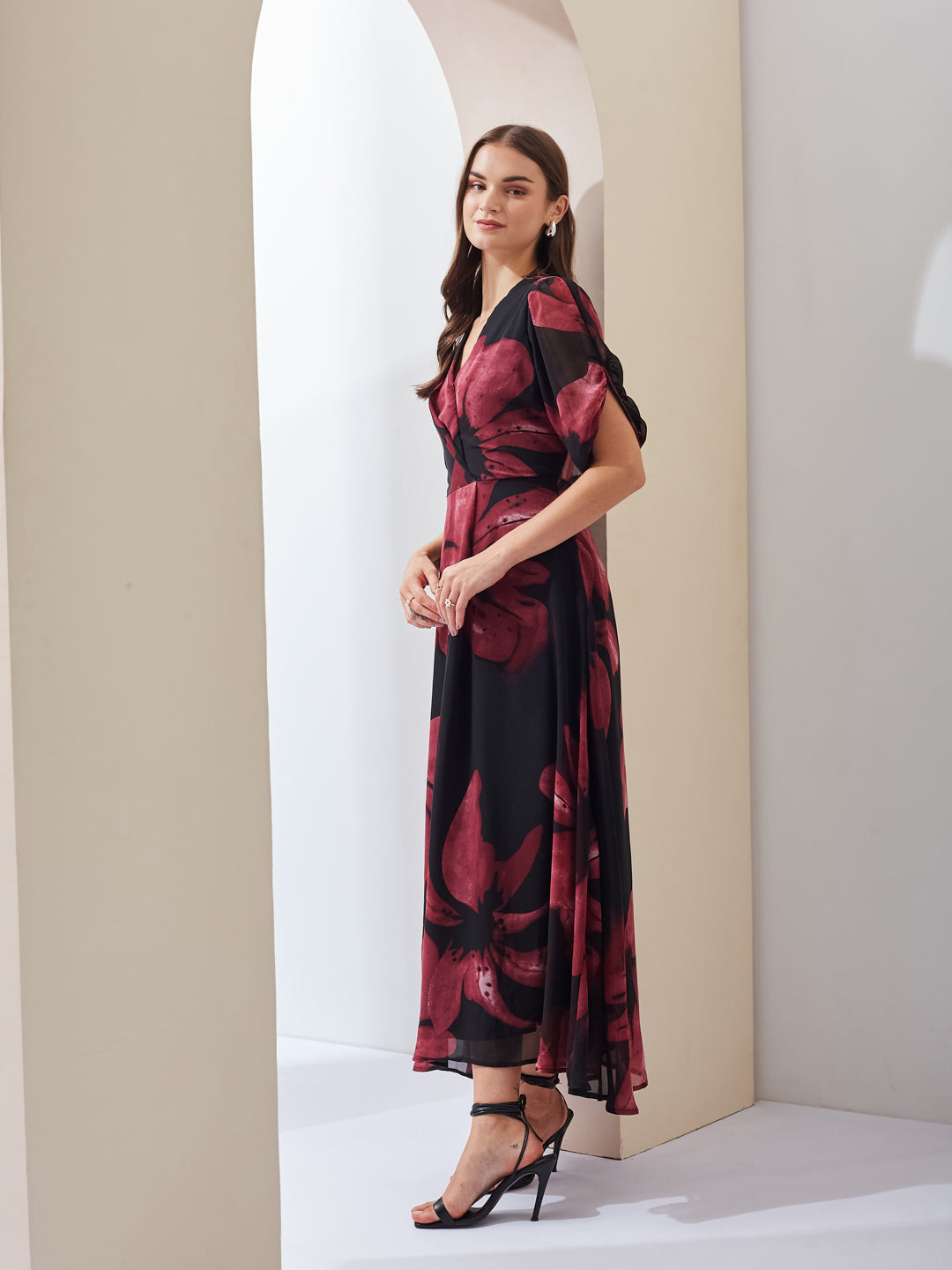 Latin Quarters Women Black Floral Printed V-Neck Short Sleeves Casual A-Line Maxi Dress