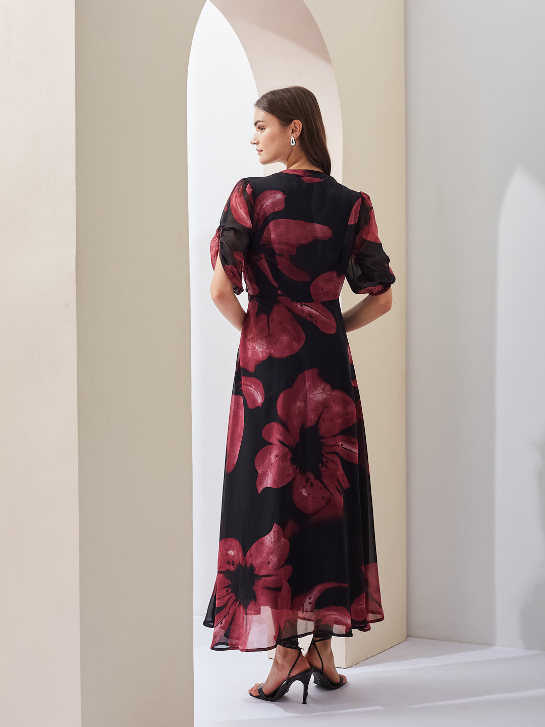 Latin Quarters Women Black Floral Printed V-Neck Short Sleeves Casual A-Line Maxi Dress