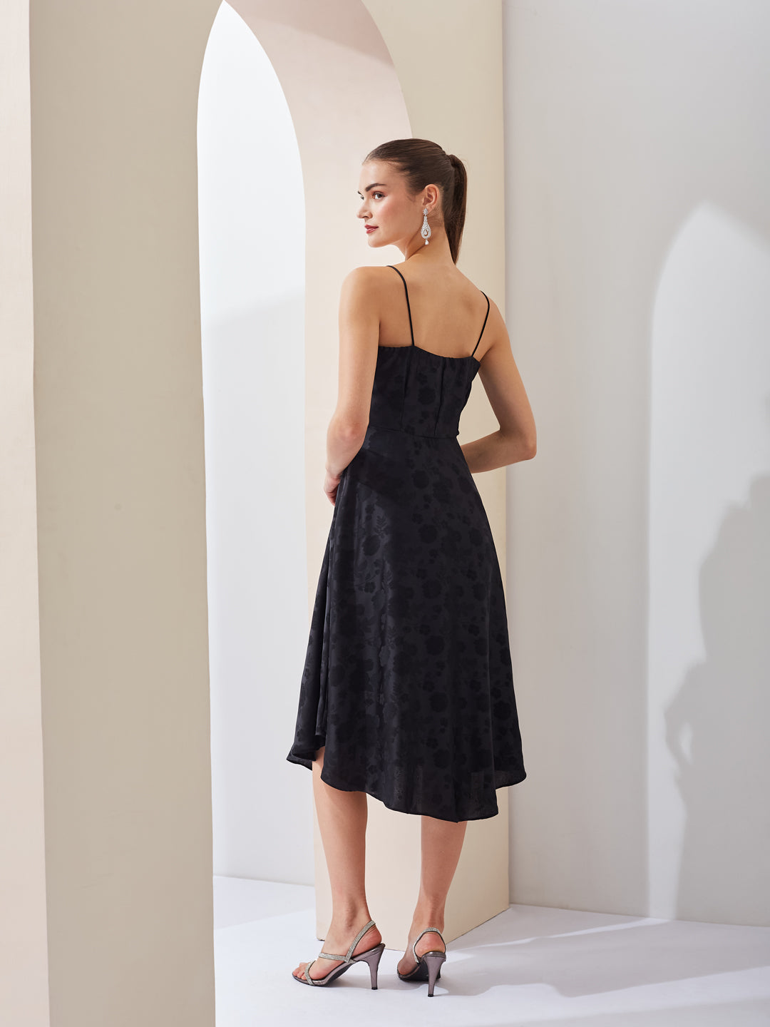 Latin Quarters Women Black Floral Printed Strappy Party A-Line Midi Dress