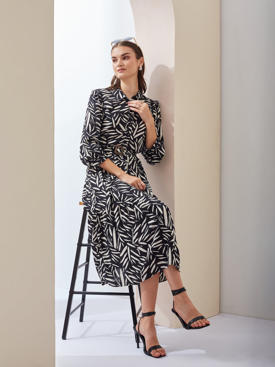 Latin Quarters Women A-Line Black 3/4Th Sleeves Collared Printed Casual Dress