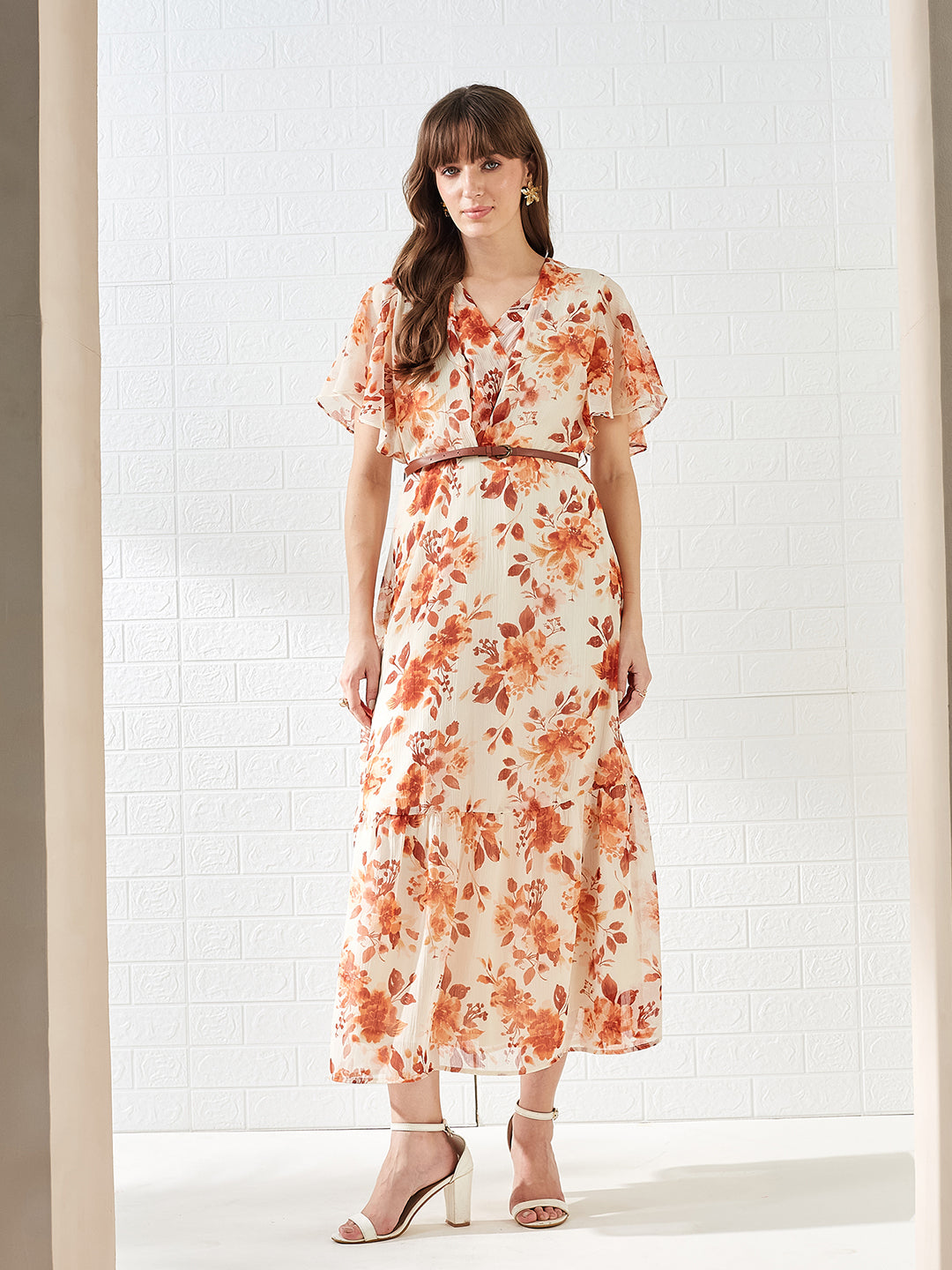 Latin Quarters Women's Rust Short Sleeves V-Neck Printed Casual Maxi Dress