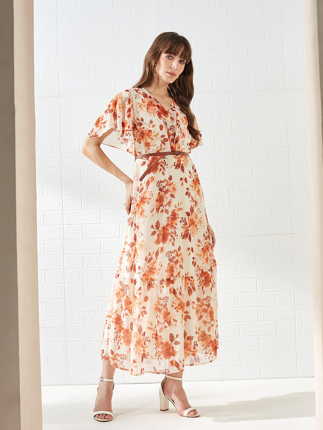 Latin Quarters Women's Rust Short Sleeves V-Neck Printed Casual Maxi Dress