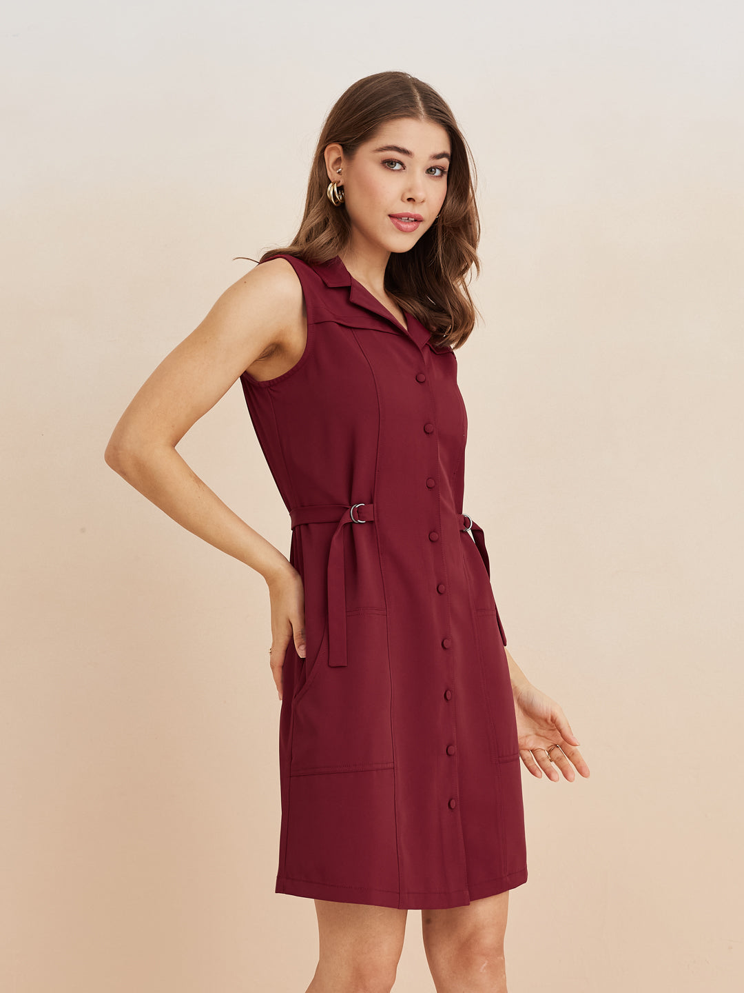 Latin Quarters Women'S Maroon Collar Neck Sleeveless Solid Casual Shir