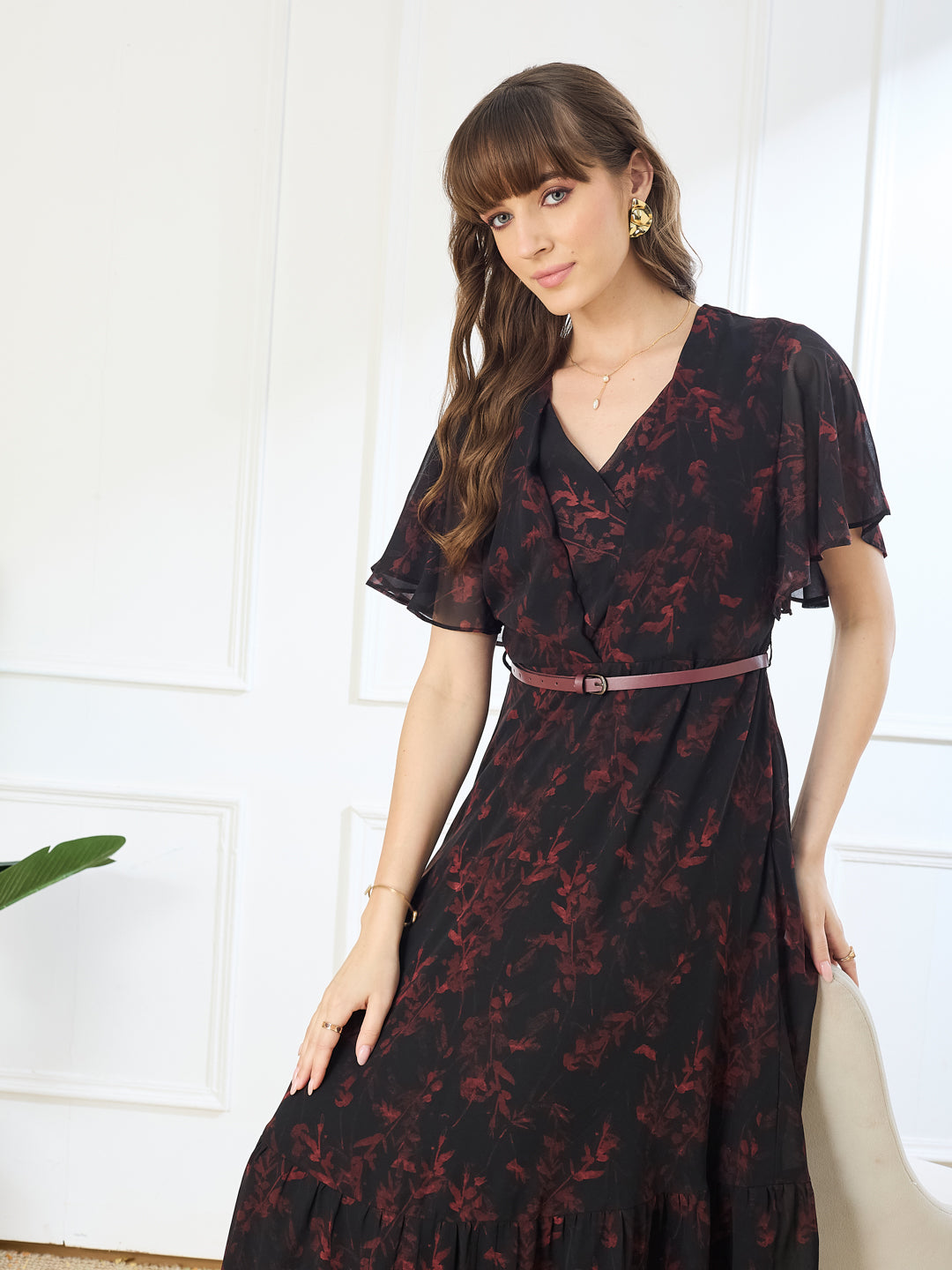 Latin Quarters Women's Black Printed V-Neck Half Sleeve Casual Fit & Flare Dress