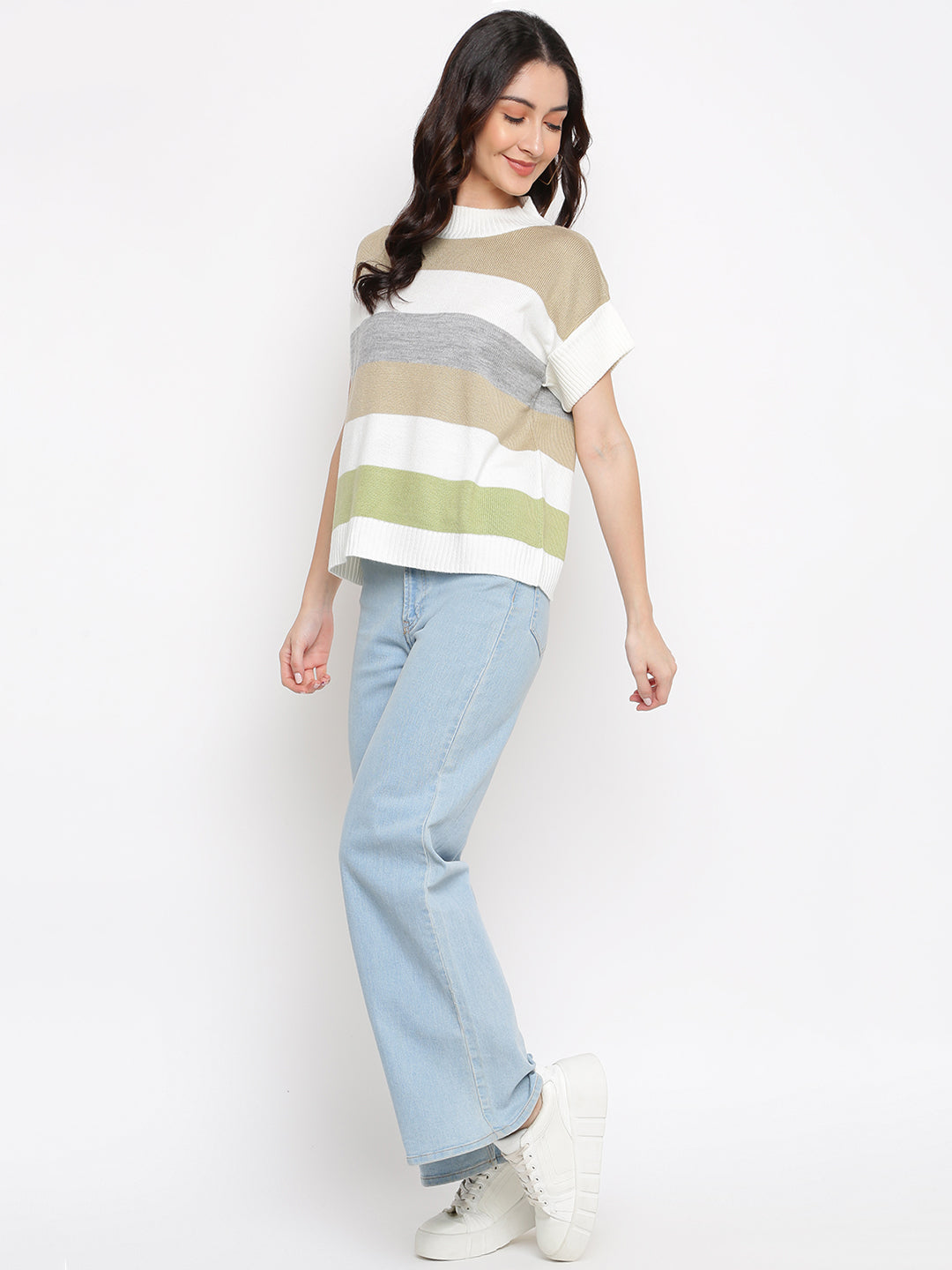 Green Round Neck Half Sleeve Pullover Sweater For Casual