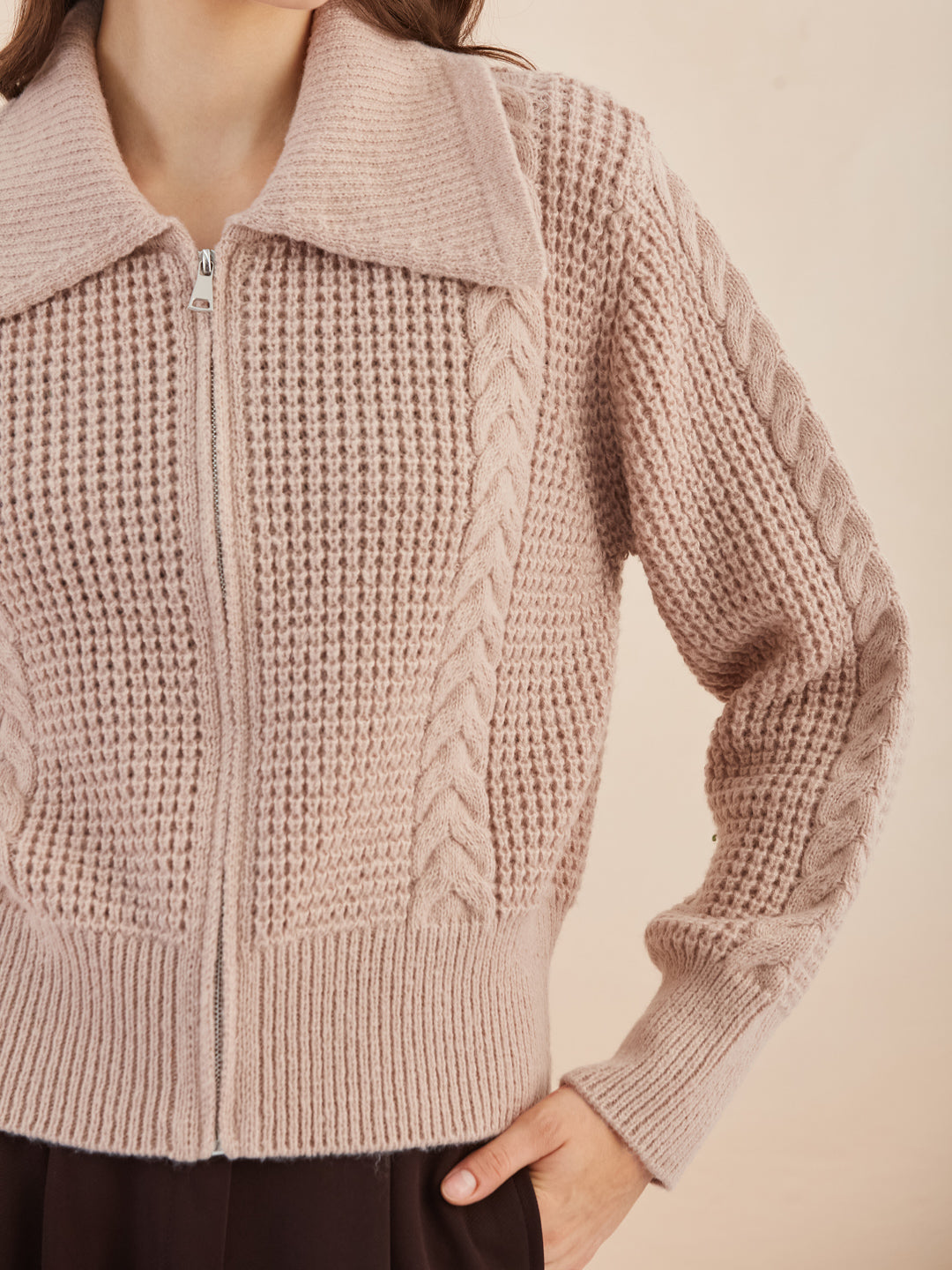 Latin Quarters Women's Beige Full Sleeves Collared Knitted Casual Regular Cardigan