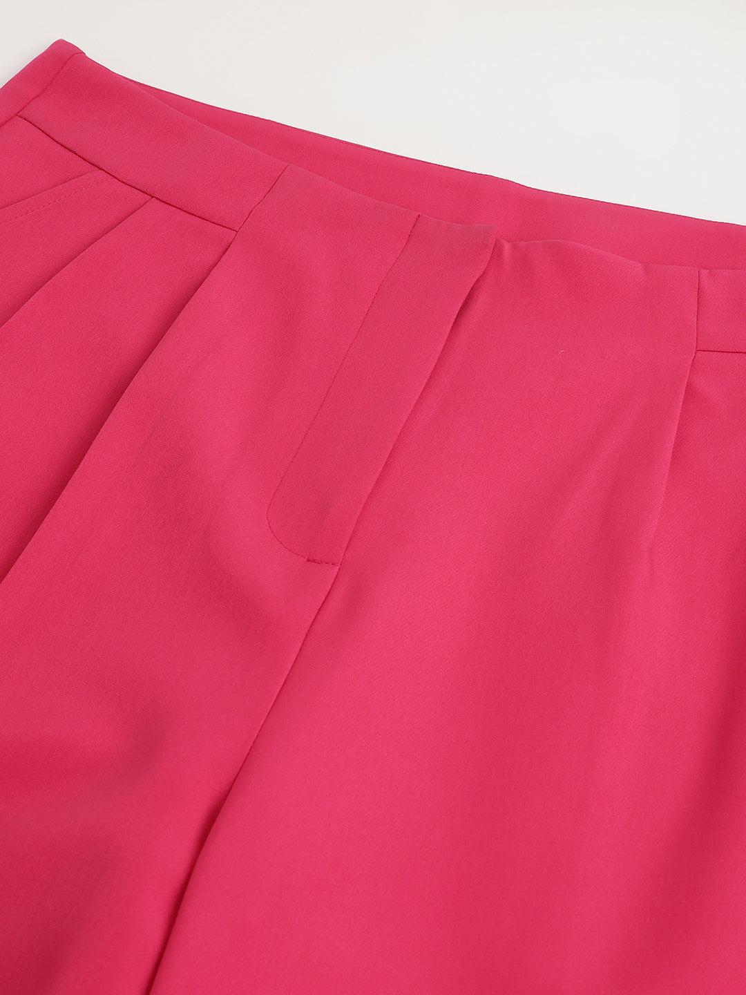 Women Pink Solid Straight Pant