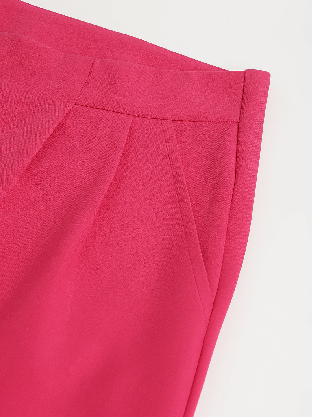 Women Pink Solid Straight Pant
