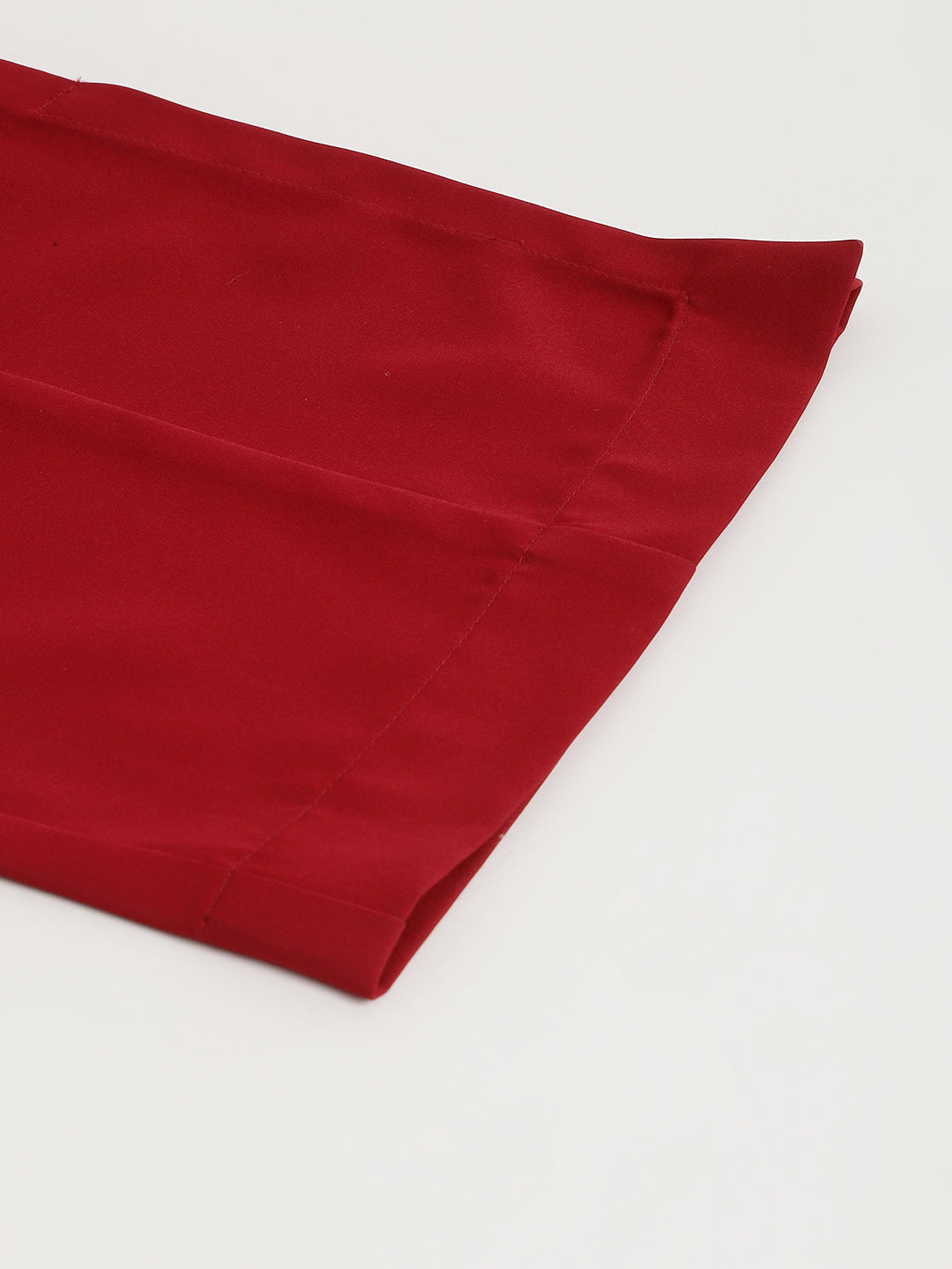 Women Maroon Solid Straight Pant