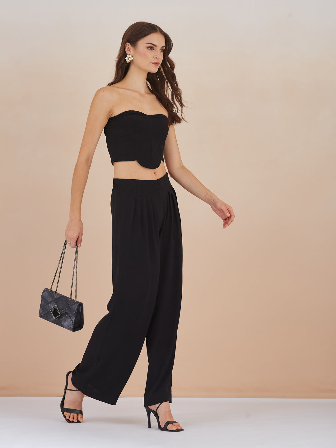 Latin Quarters Women Black Solid High-Rise Wide Leg Trousers for Formal Occasion