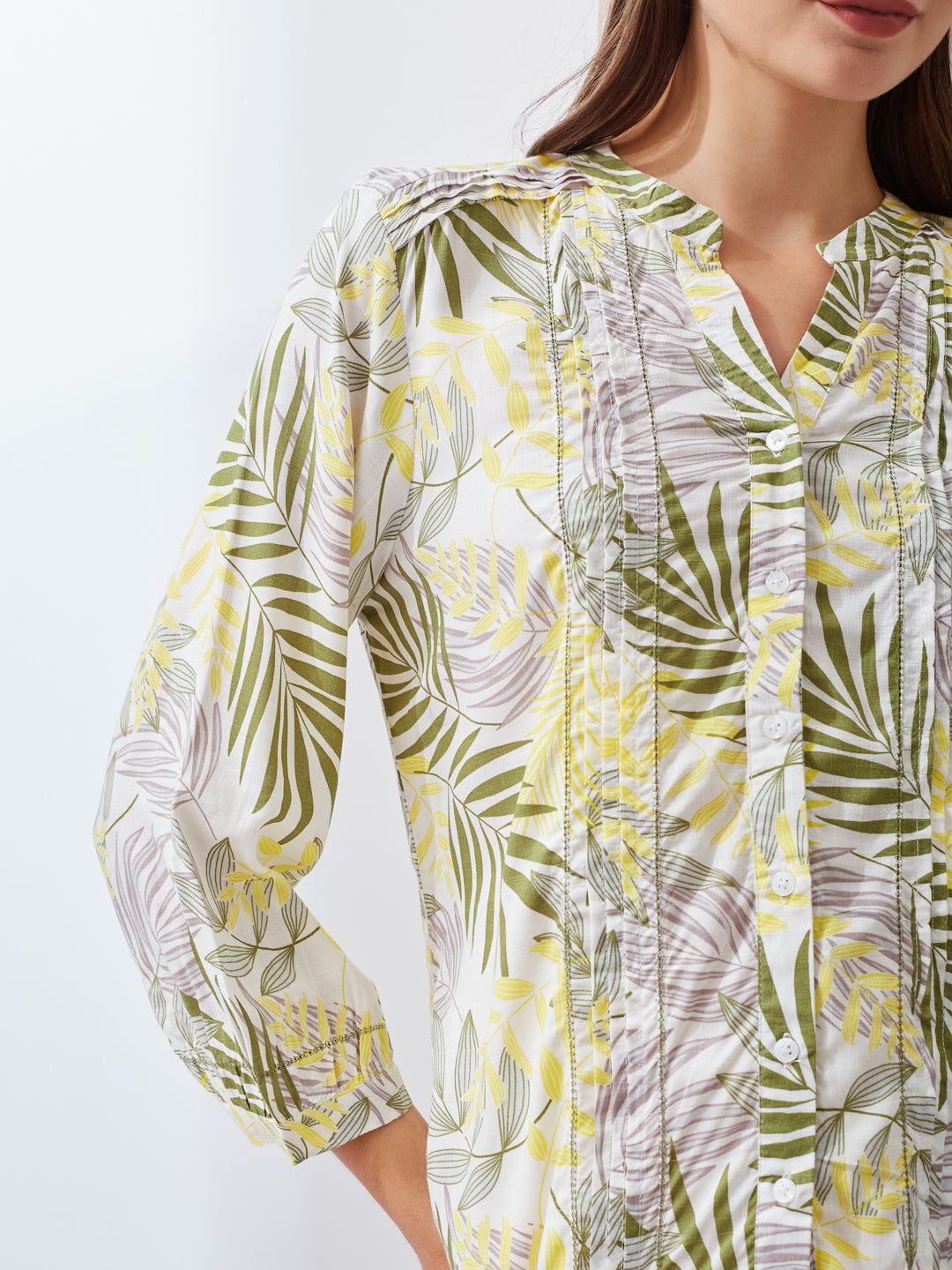 Latin Quarters Women Green Printed Mandarin Collar 3/4th Sleeve Casual Regular Tunic