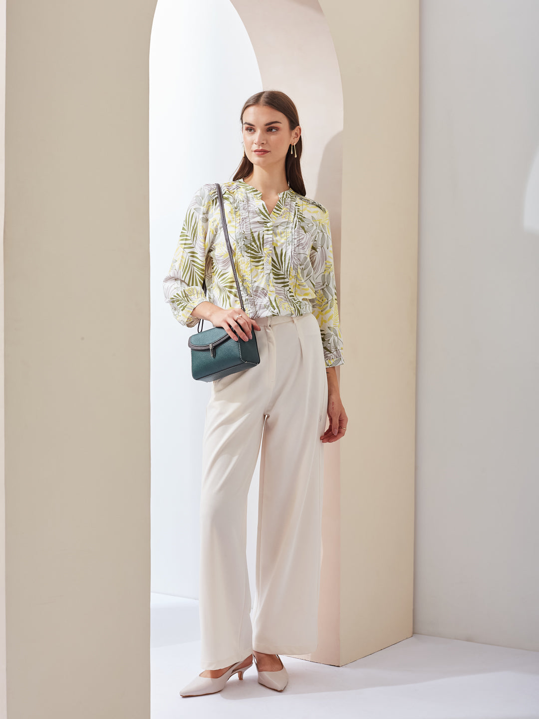 Latin Quarters Women Green Printed Mandarin Collar 3/4th Sleeve Casual Regular Tunic