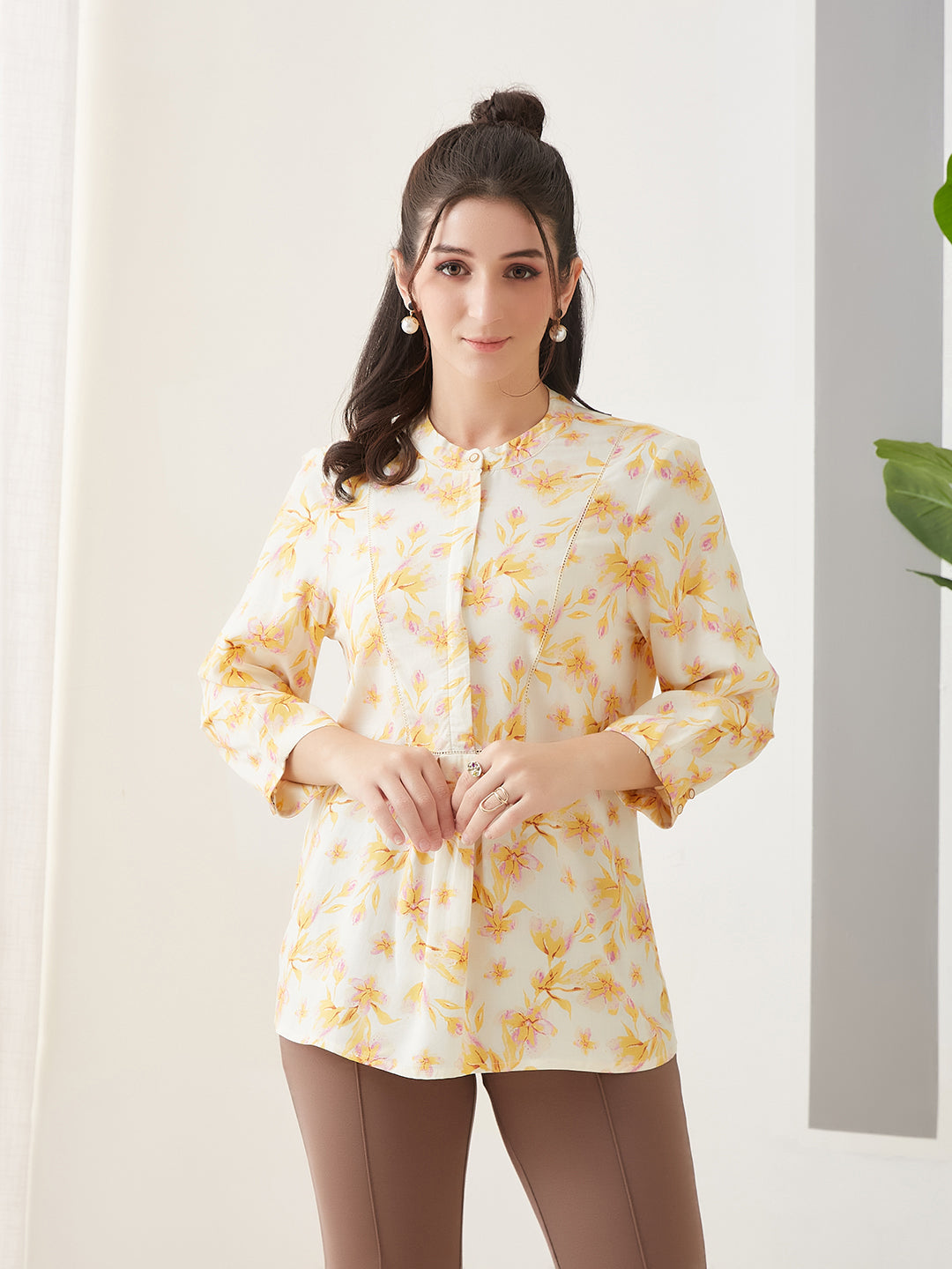 Latin Quarters Women Yellow Printed Round Neck 3/4th Sleeves Casual Tunic
