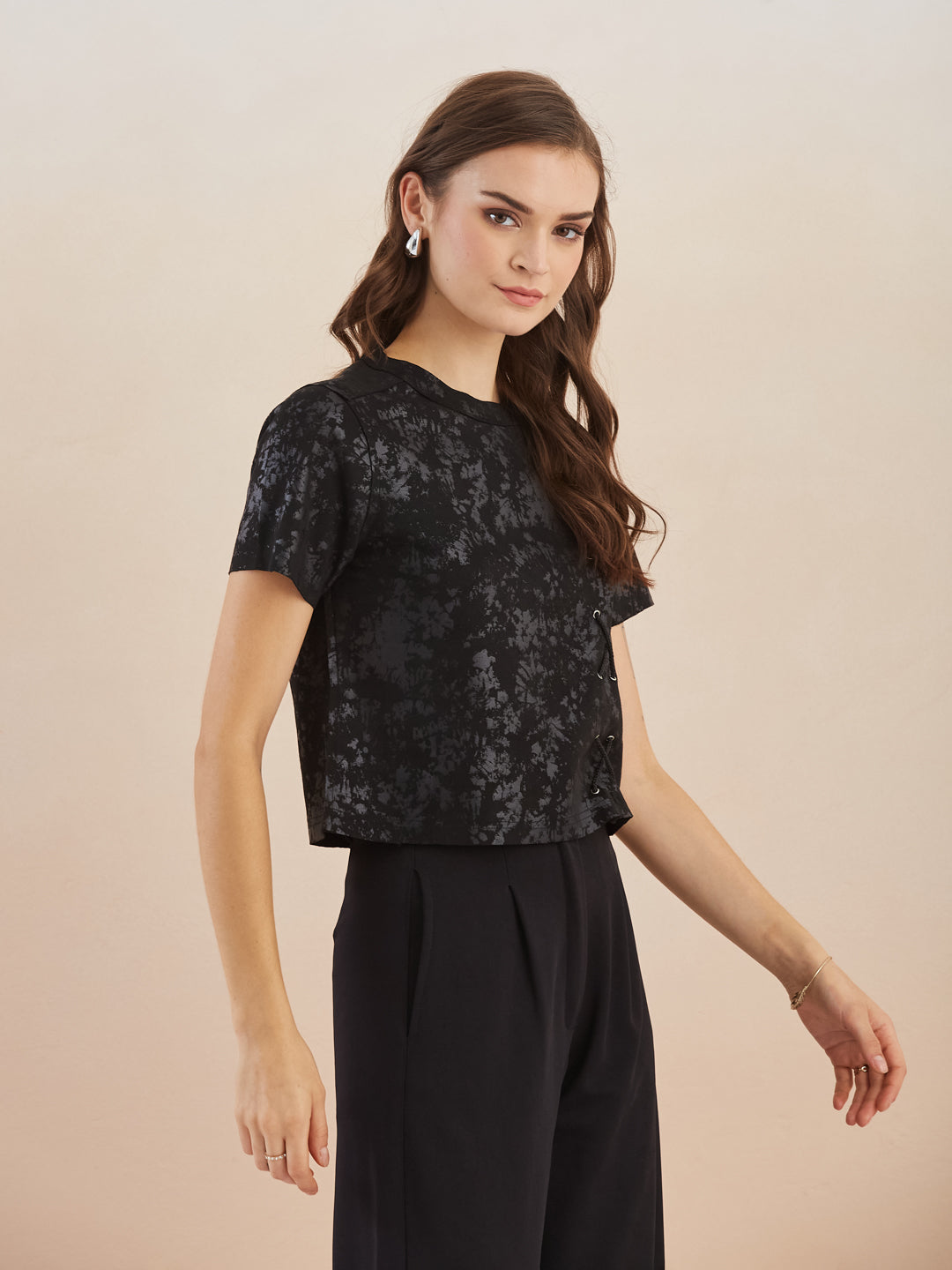 Latin Quarters Women Black Short Sleeves Round Neck Crop Top for Casual Occasion