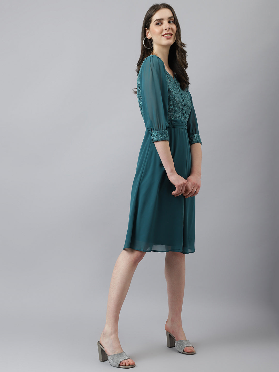 Green Lace Knee Length Dress