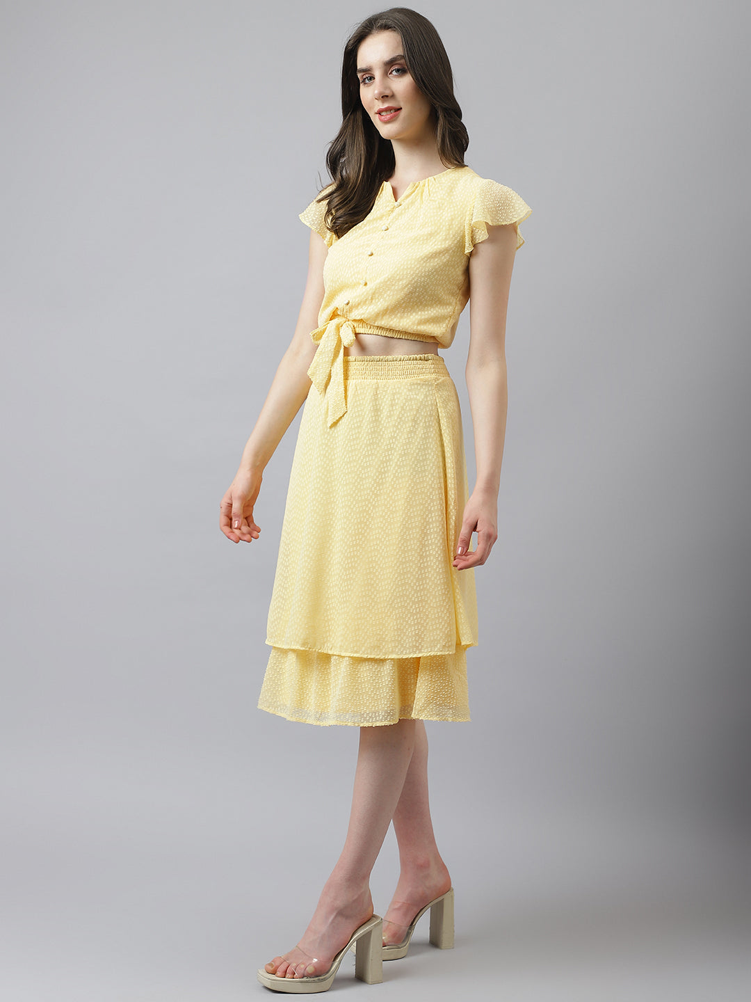 Yellow Co-Ord Set With A-Line Skirt And Knotted Top With Cap Sleeves