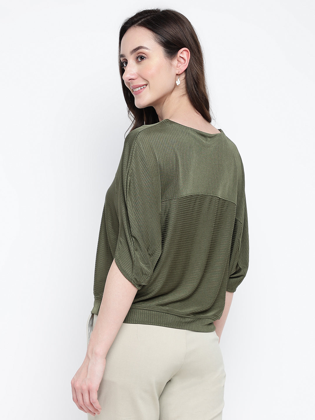 Greenolive 3/4 Sleeve Solid Top Knit Top