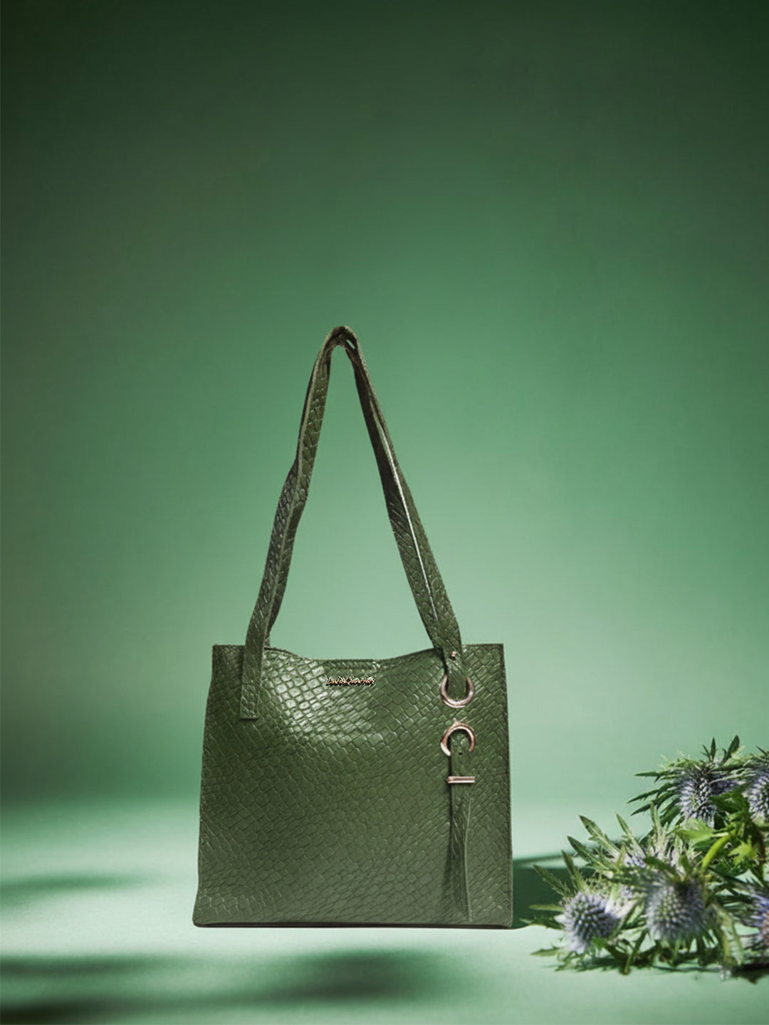 Latin Quarters Women's Green Snake-Textured Tote Bag