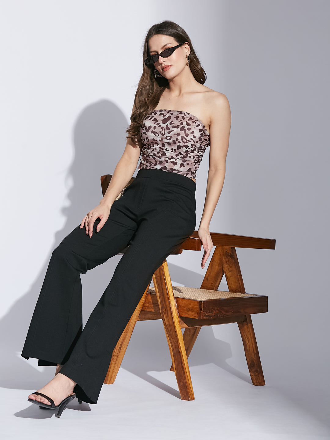 Latin Quarters Women Black High Waist Solid Flared Trouser for Casual Wear