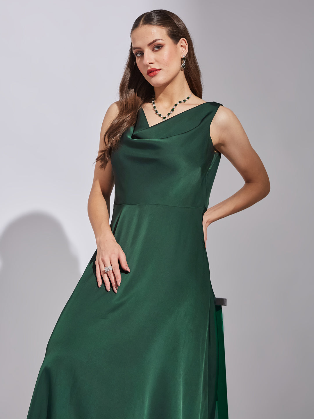 Latin Quarters Women Green V-Neck Sleeveless Solid Dress