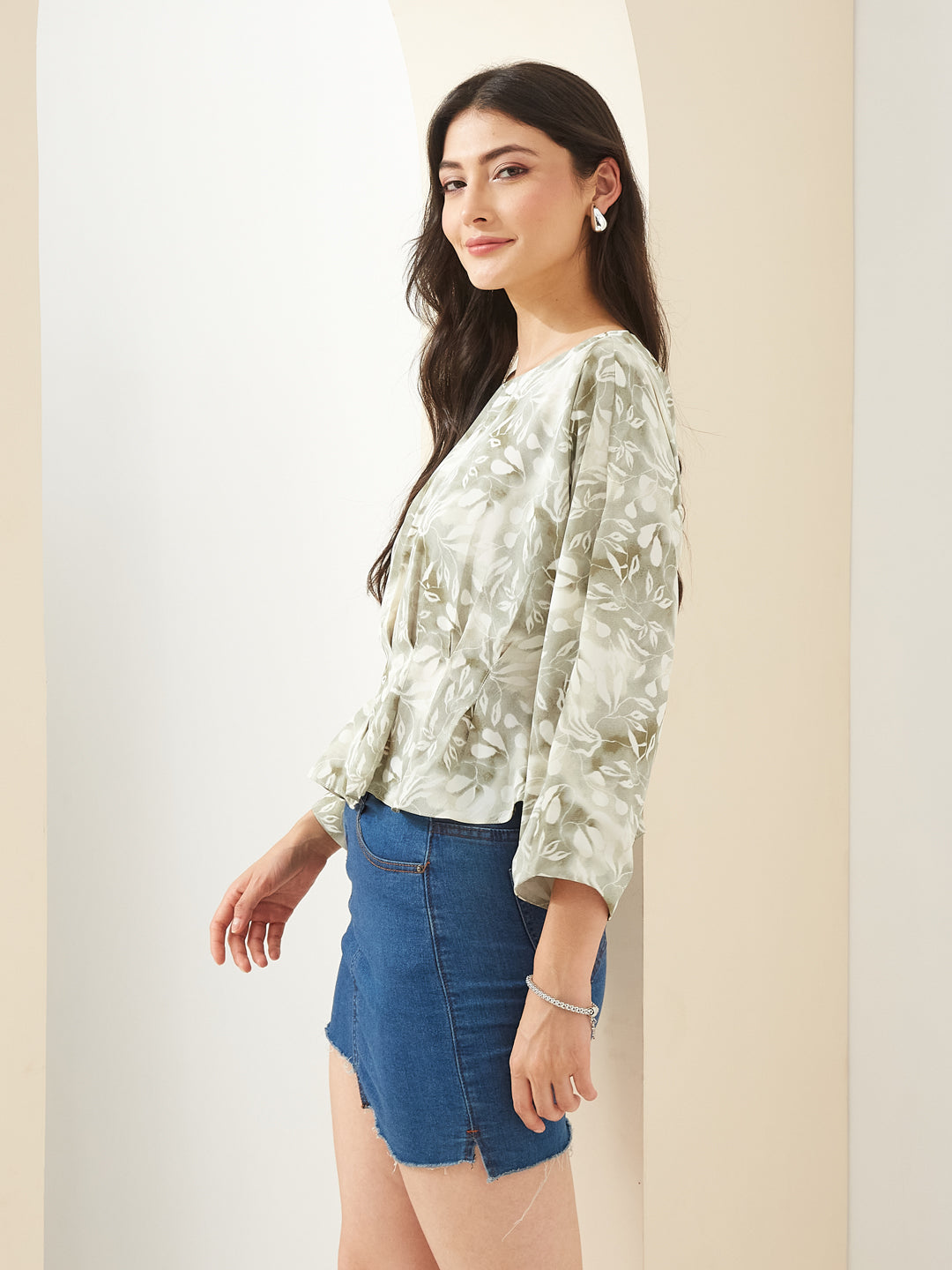 Latin Quarters Women Green Boat Neck 3/4Th Sleeves Printed Casual Top