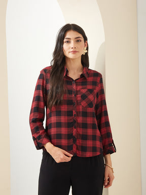 Latin Quarters Women Maroon Collared 3/4th Sleeves Checkered Casual Shirt