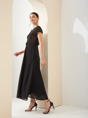 Latin Quarters Women Black V- Neck Short Sleeves A-Line Sequined Party Dress