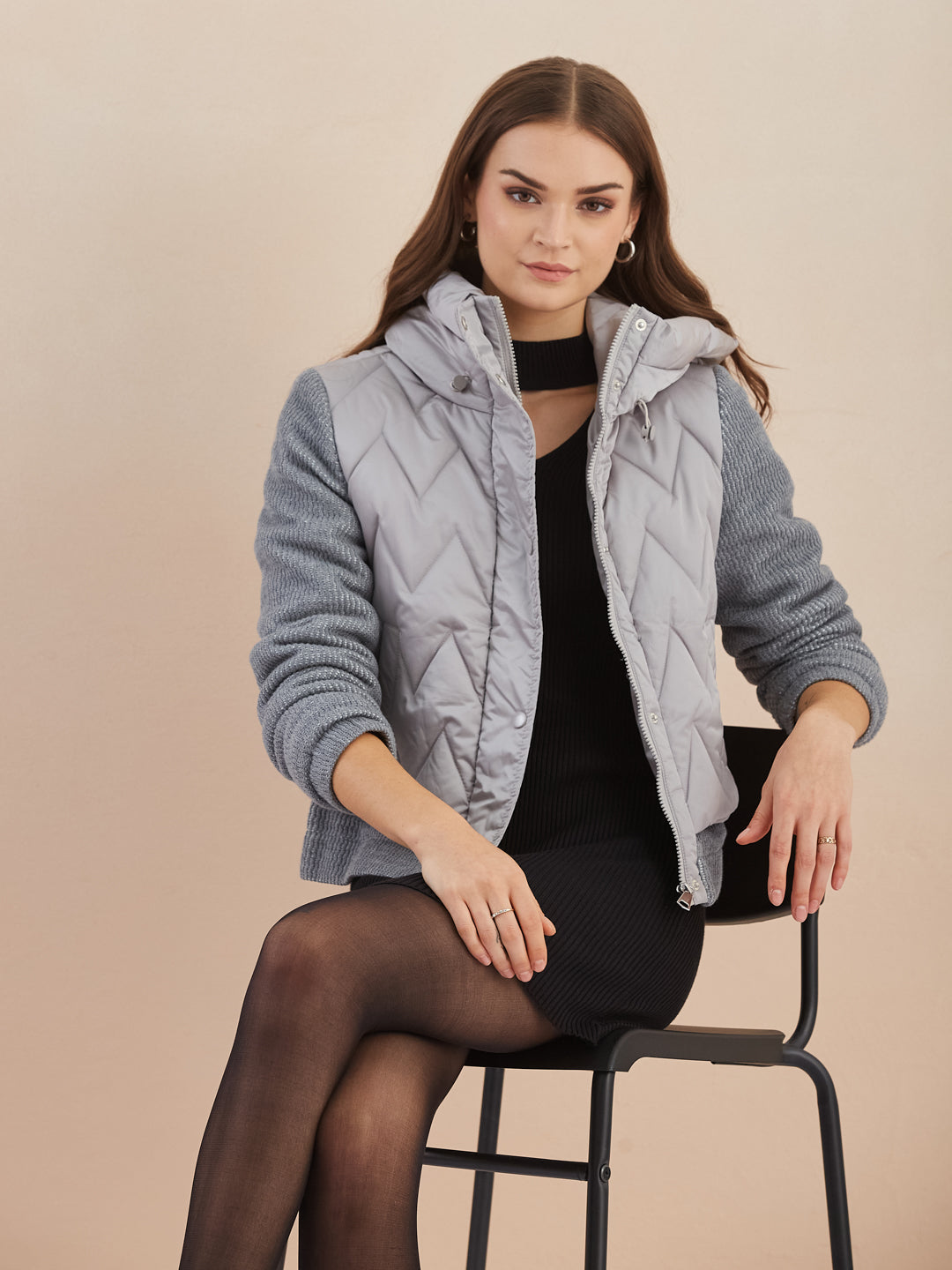 Latin Quarters Women Grey Quilted Hooded Full Sleeve Casual Puffer Jacket