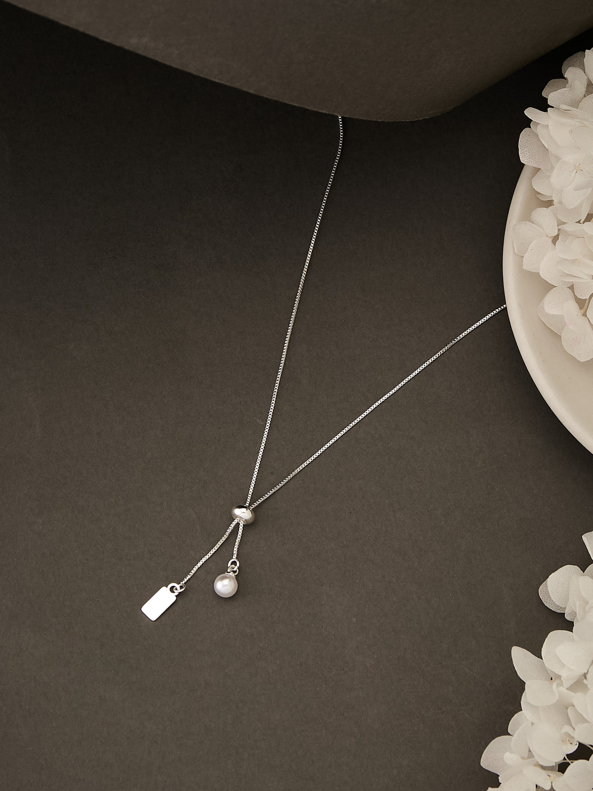 Latin Quarters Women's Silver Toned Adjustable Necklace