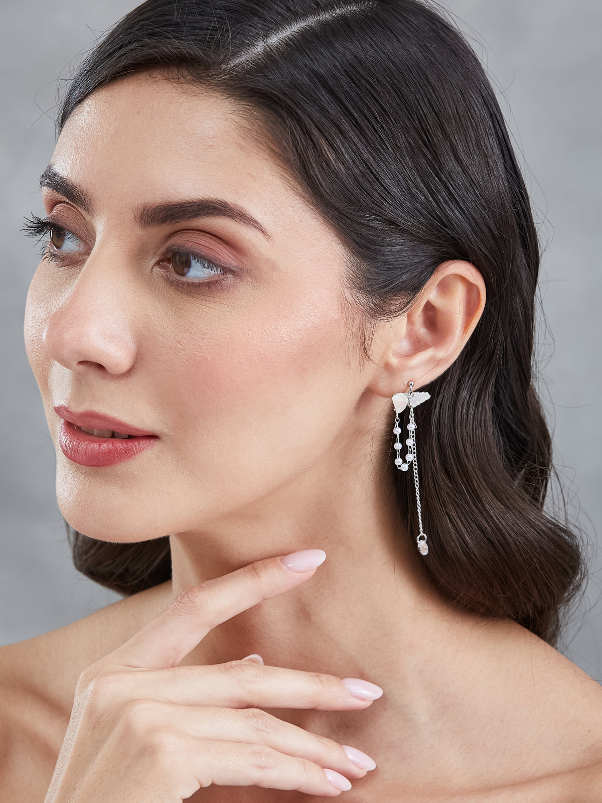 Latin Quarters Women's Butterfly Chain & Faux Pearl Dangler Earrings