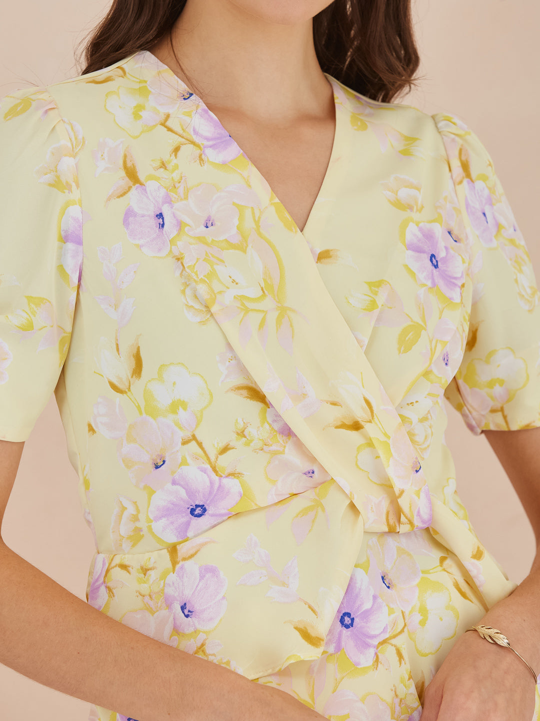 Latin Quarters Women Yellow Floral Print Half Sleeves V-Neck Top for Casual Occasion