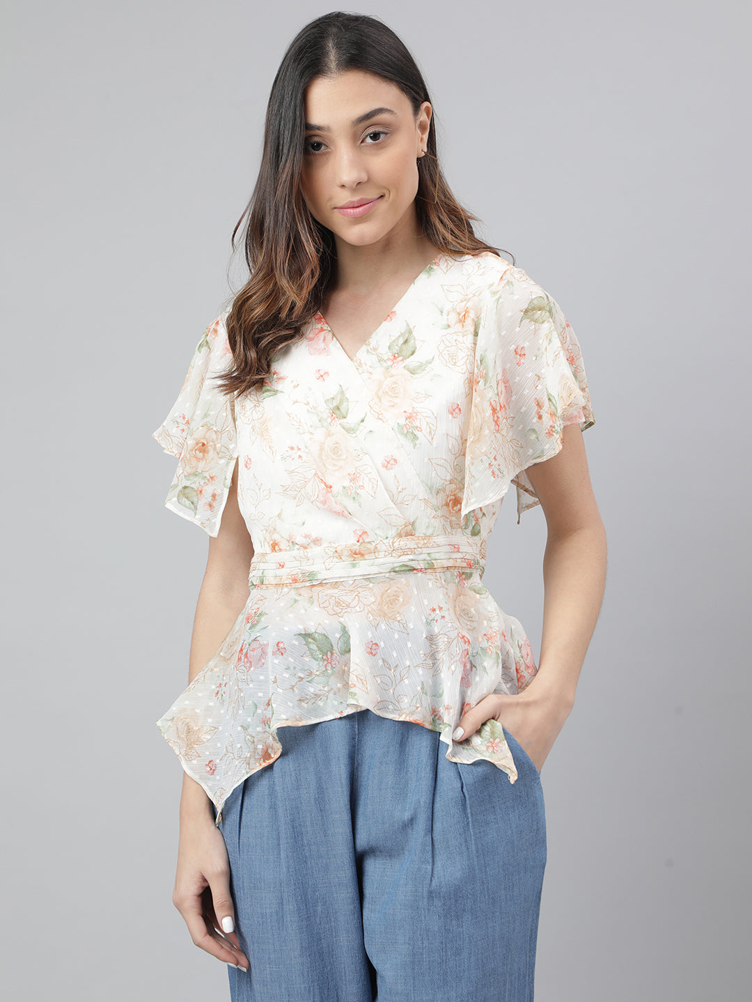 Latin Quarters Women'S Ivory Printed V-Neck Half Sleeve Casual Top