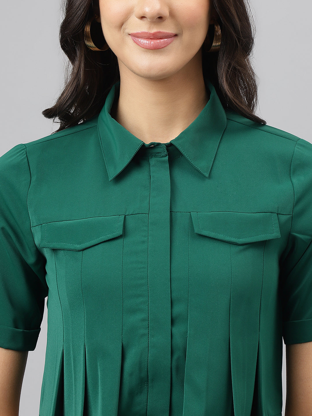 Green Solid Short Sleeve Casual Top