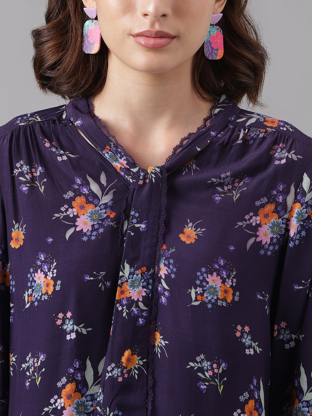 Latin Quarters Women's Purple 3/4Th Sleeve Printed V-Neck Casual Top