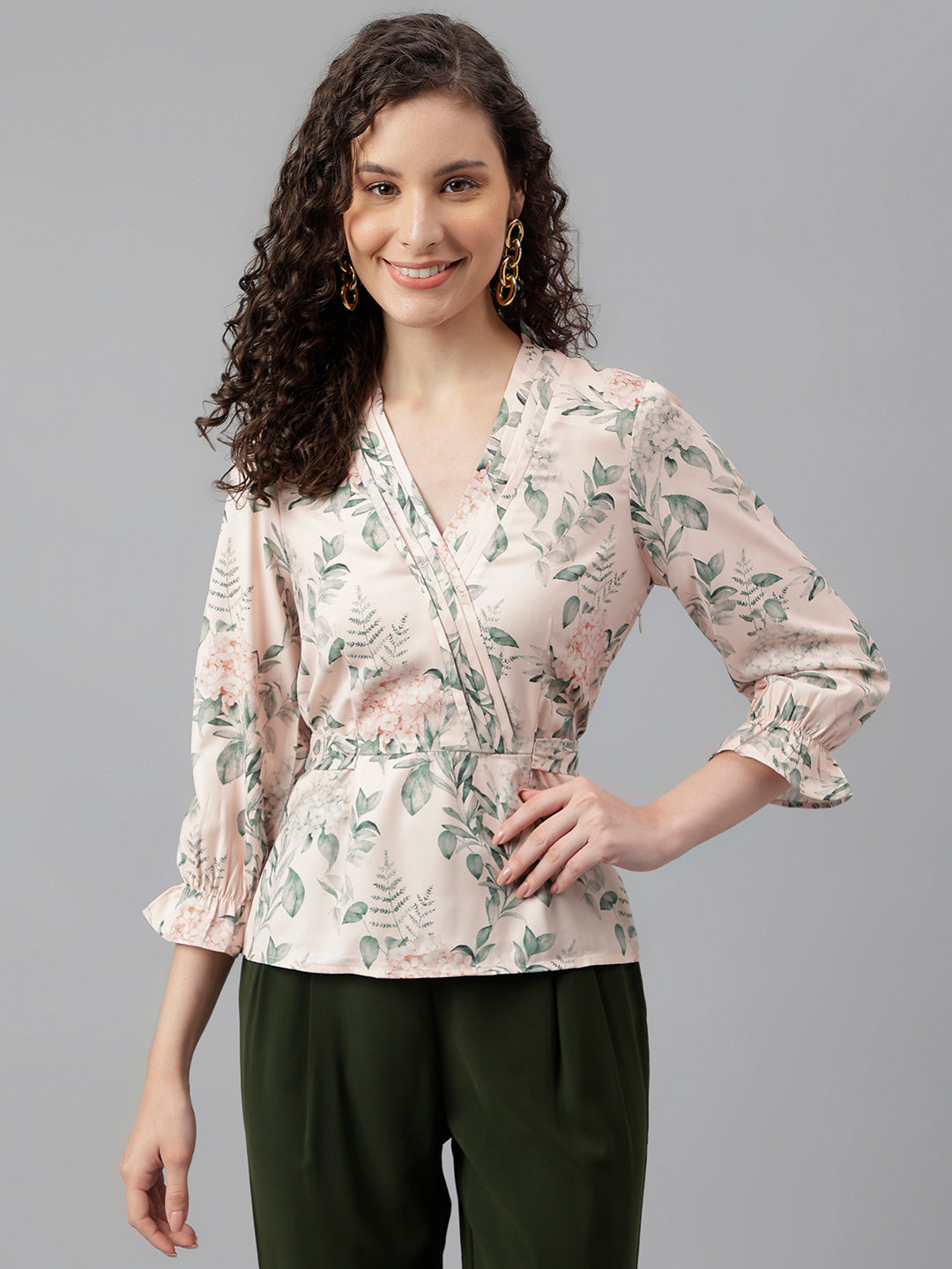 Latin Quarters Women's Beige 3/4Th Sleeve Printed V-Neck Casual Top