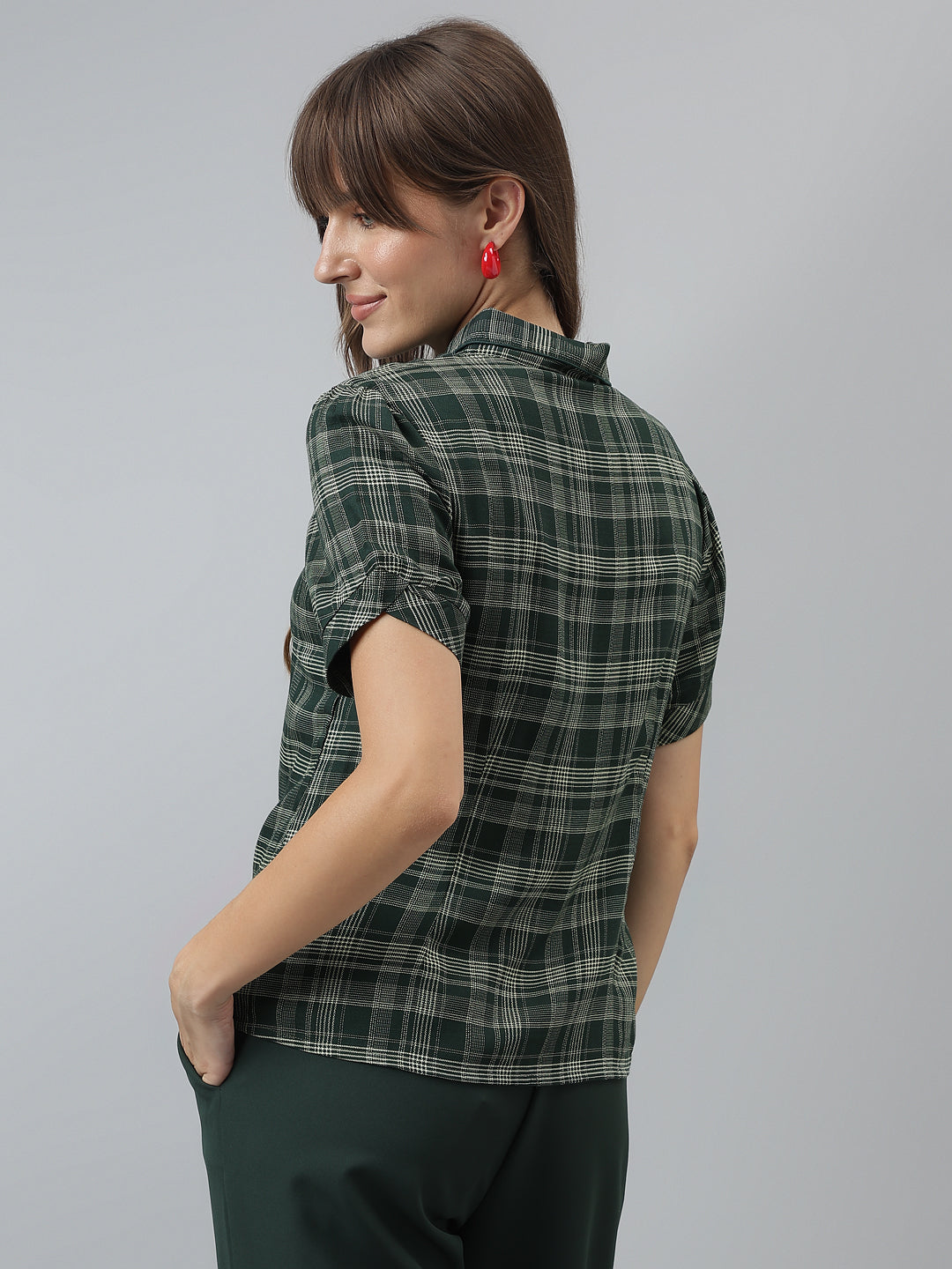 Latin Quarters Women'S Green Checks Collared Half Sleeve Casual Shirt