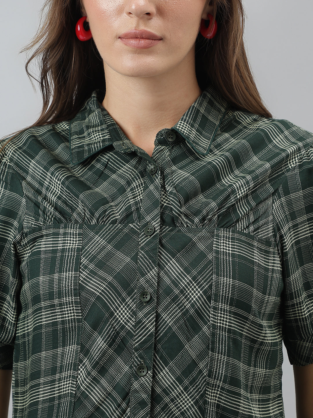 Latin Quarters Women'S Green Checks Collared Half Sleeve Casual Shirt