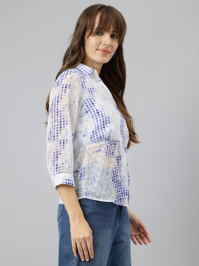 Ivory Spread Collar Three Quarter Sleeves Dyed Shirt For Casual Wear