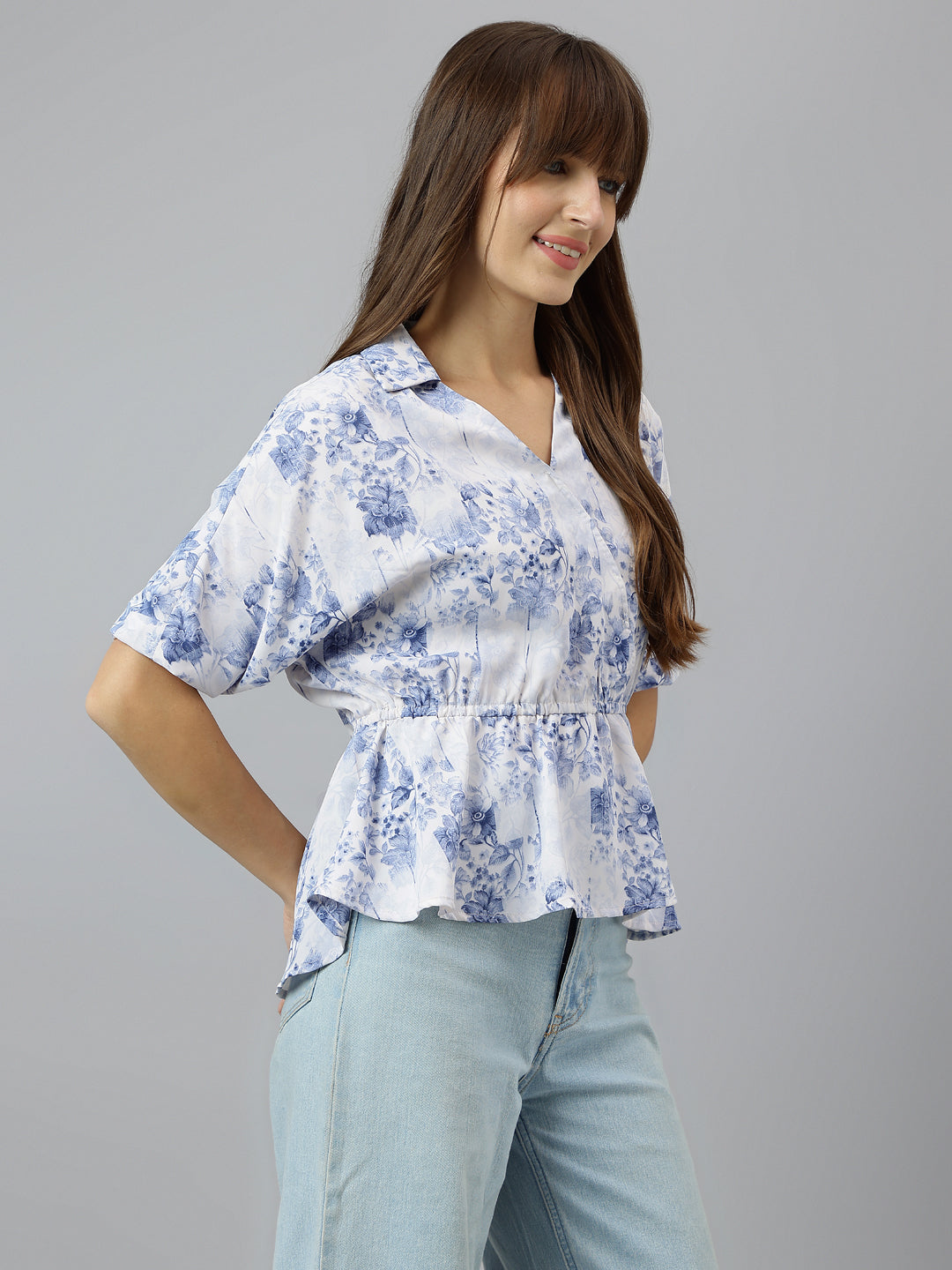 Blue V Neck Short Sleeves Printed Top For Casual Wear