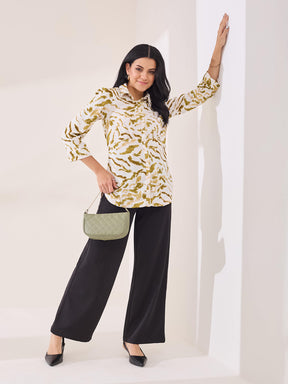 Latin Quarters Women's Green Printed 3/4Th Sleeve Collar Neck Casual Shirt