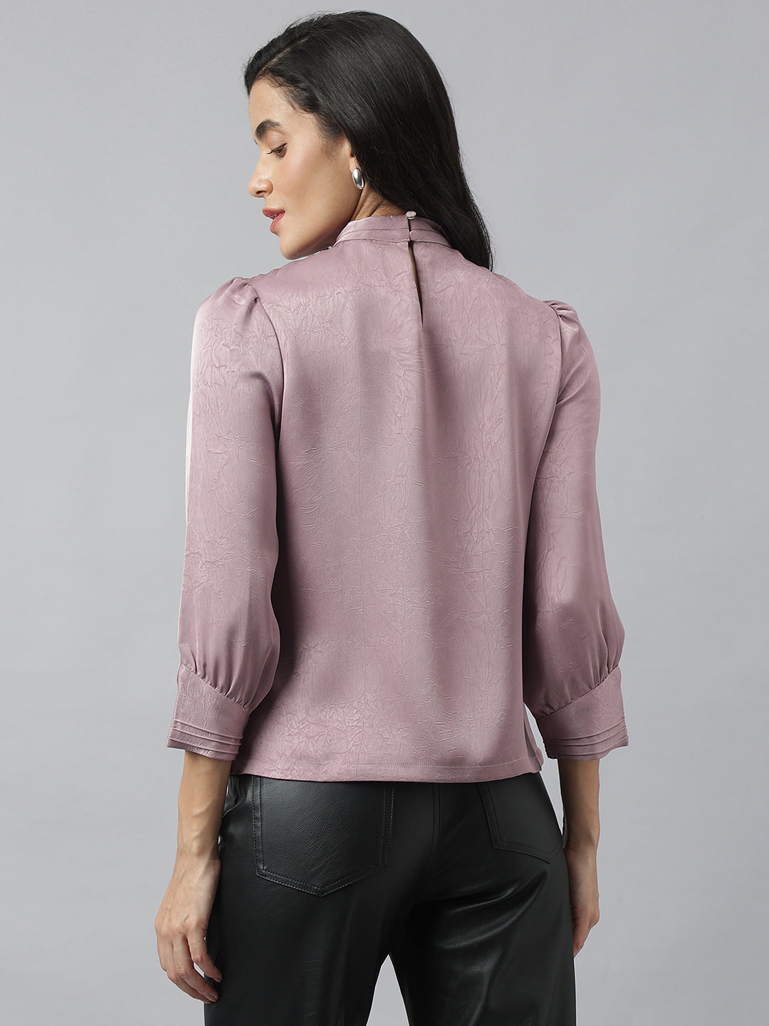Latin Quarters Women'S Pink Solid High Neck 3/4Th Sleeve Casual Top