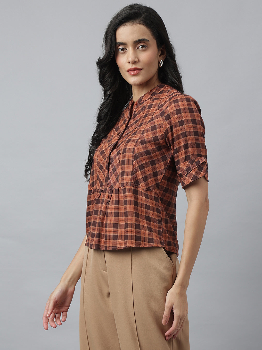 Brown Half Sleeve Round Neck Check Top For Casual Wear