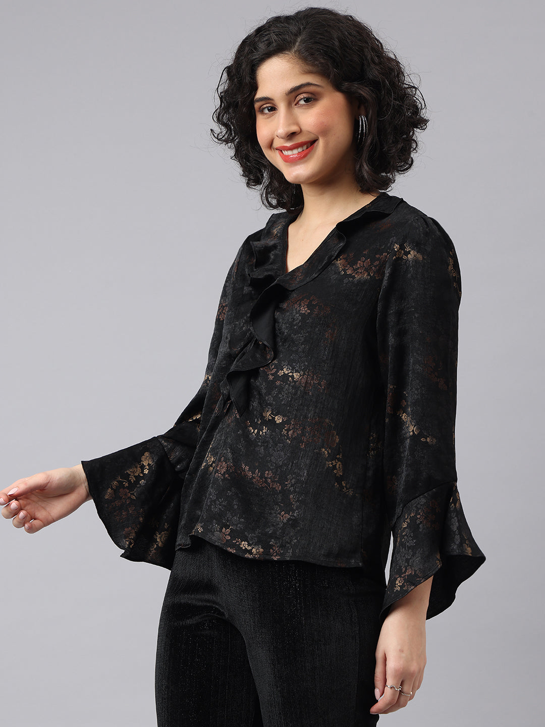 Chic Black Full Sleeve Ruffle Printed Casual Top for Effortless Style